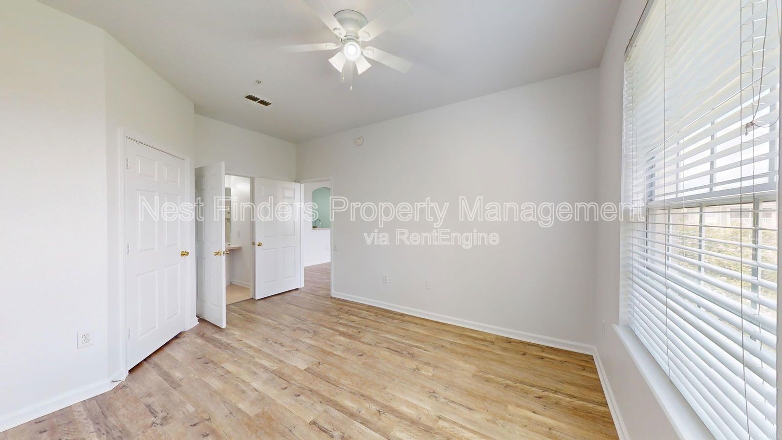 Beautifully updated 2 bed, 2 bath third-floor condo in the gated Stonebridge community. property image