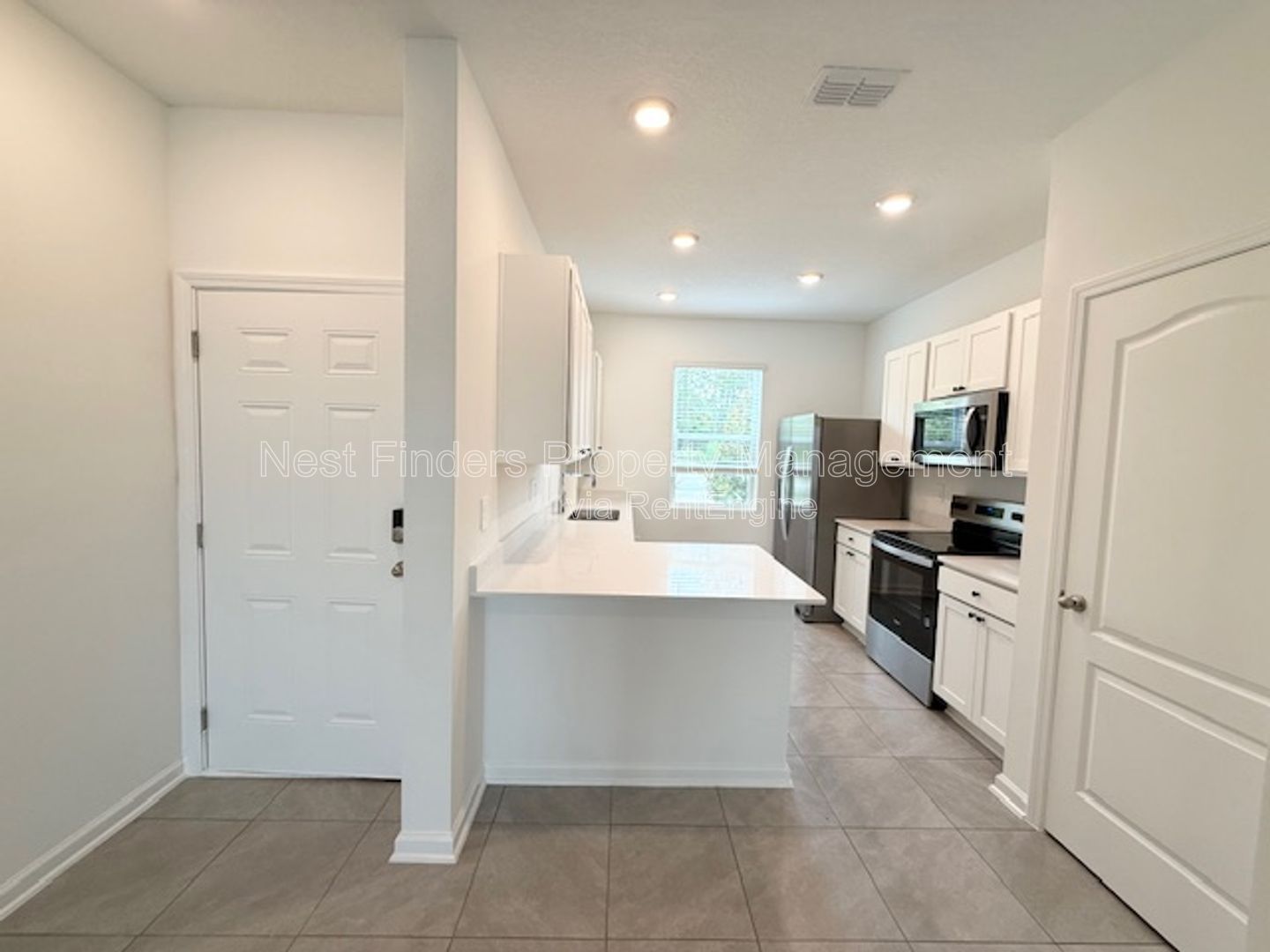 Beautiful Brand-New Townhome in Stokes Landing – Just Minutes from Historic St. Augustine! property image