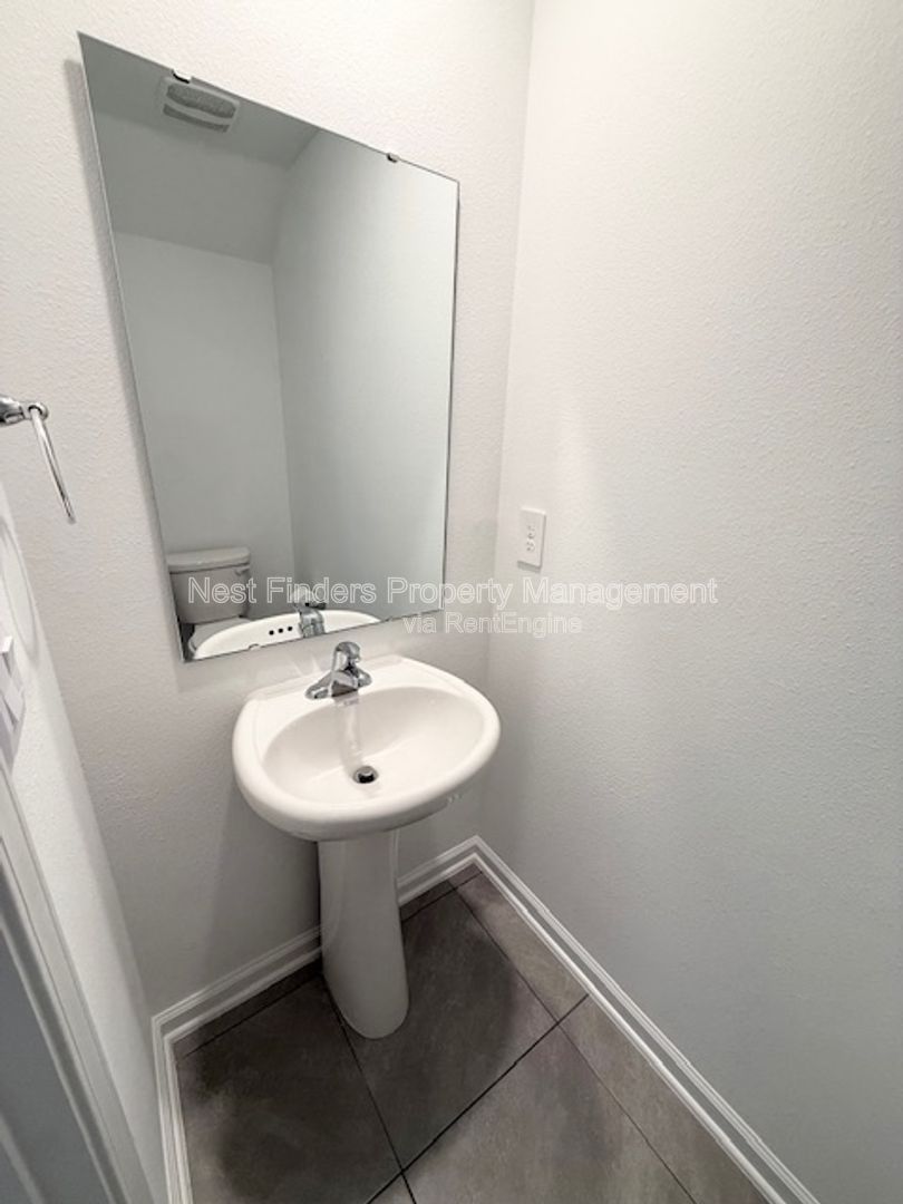 Beautiful Brand-New Townhome in Stokes Landing – Just Minutes from Historic St. Augustine! property image