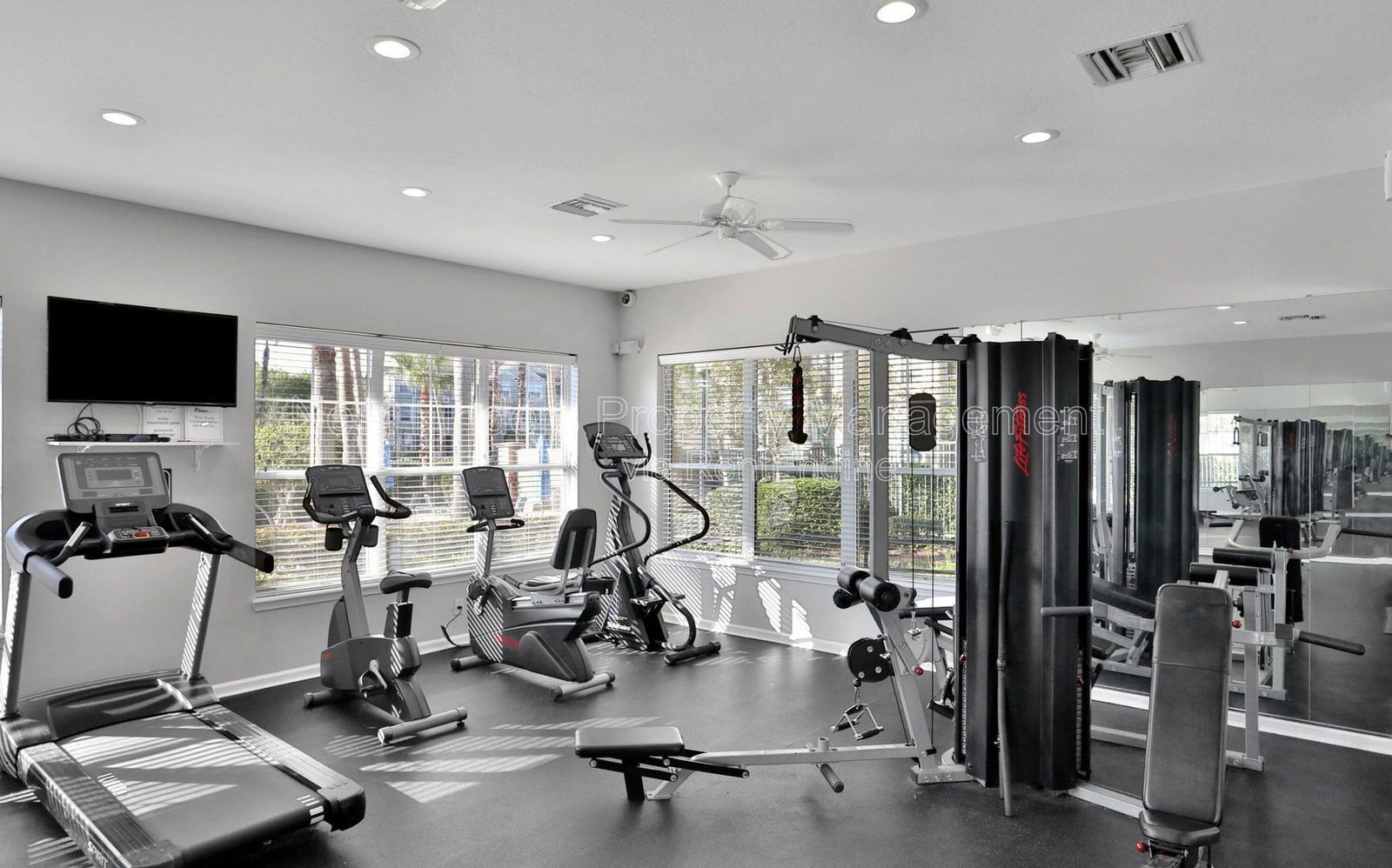 Beautifully updated 2 bed, 2 bath third-floor condo in the gated Stonebridge community. property image