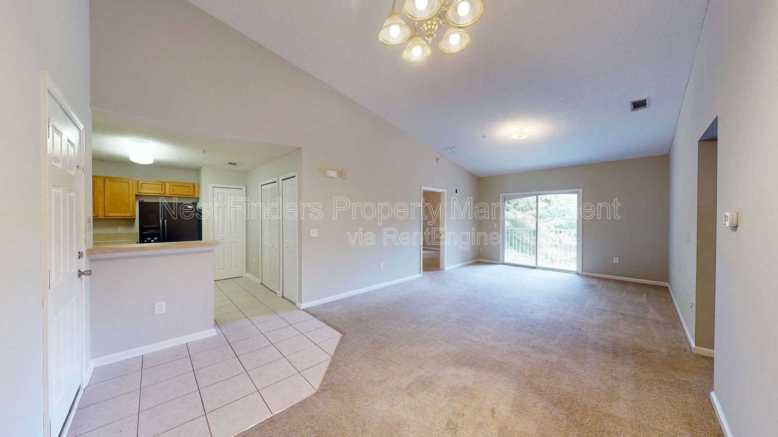 Spacious 3 Bedroom Condo in Villa Beauclerc for rent! property image