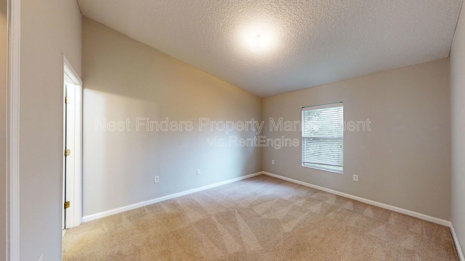 Spacious 3 Bedroom Condo in Villa Beauclerc for rent! property image