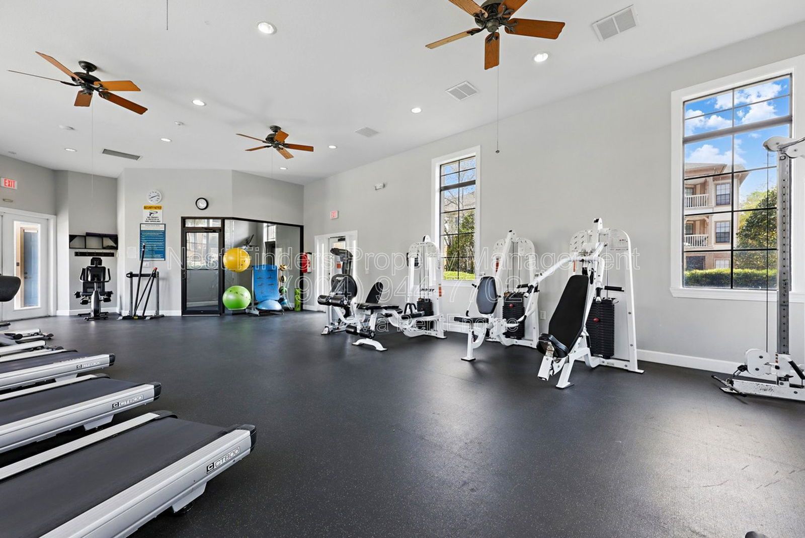 Experience resort-style living in the heart of Bartram Park with this beautifully maintained 1-bedroom, 1-bathroom condo. property image