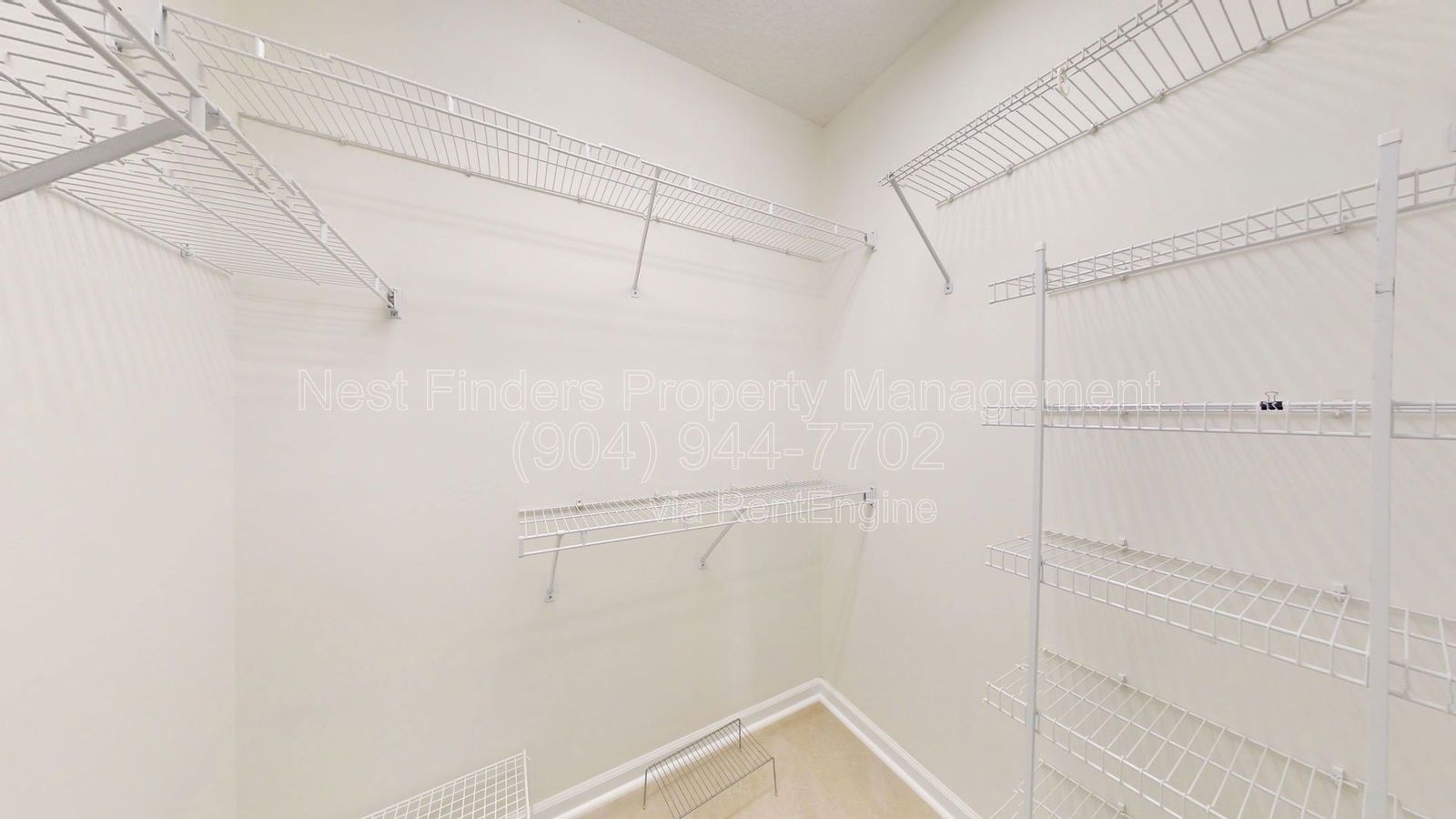 Beautifully Remodeled 5-Bedroom Home in Deercreek Country Club! property image