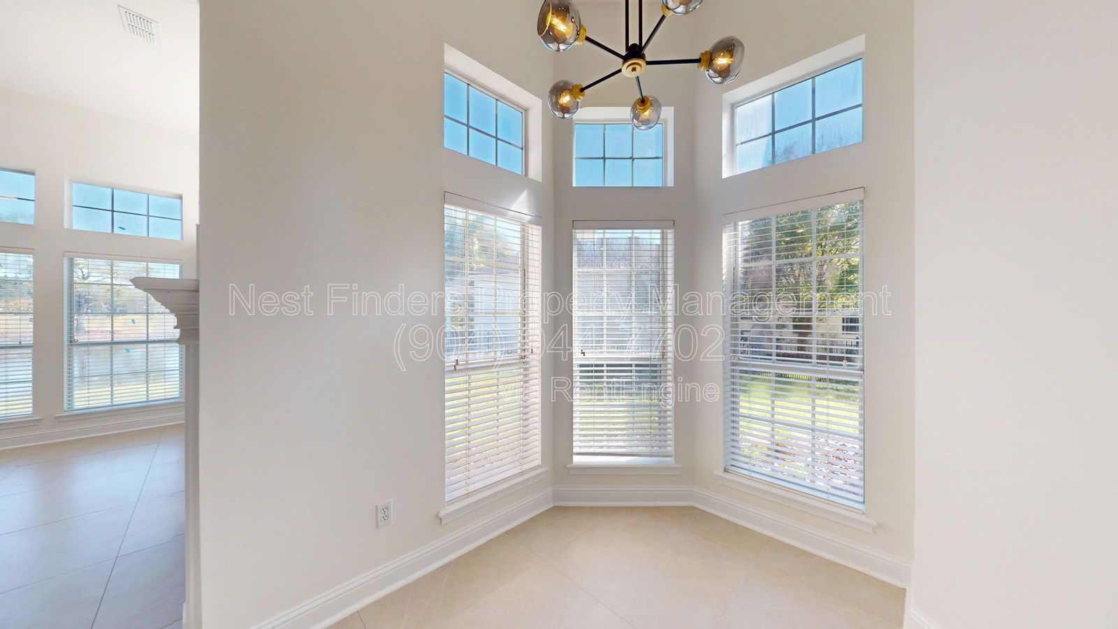 Beautifully Remodeled 5-Bedroom Home in Deercreek Country Club! property image