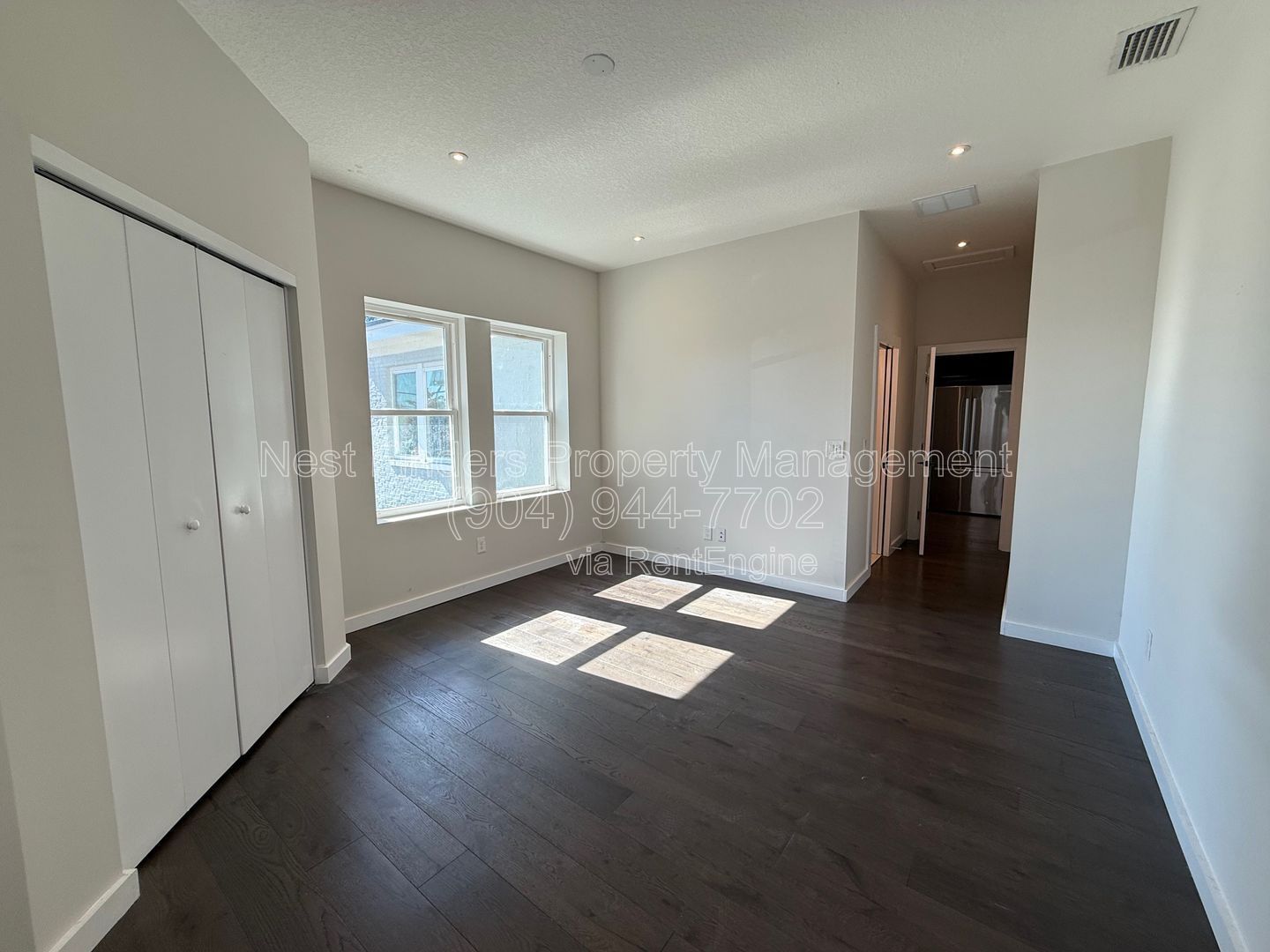 Luxury Riverside Condo for Rent! property image
