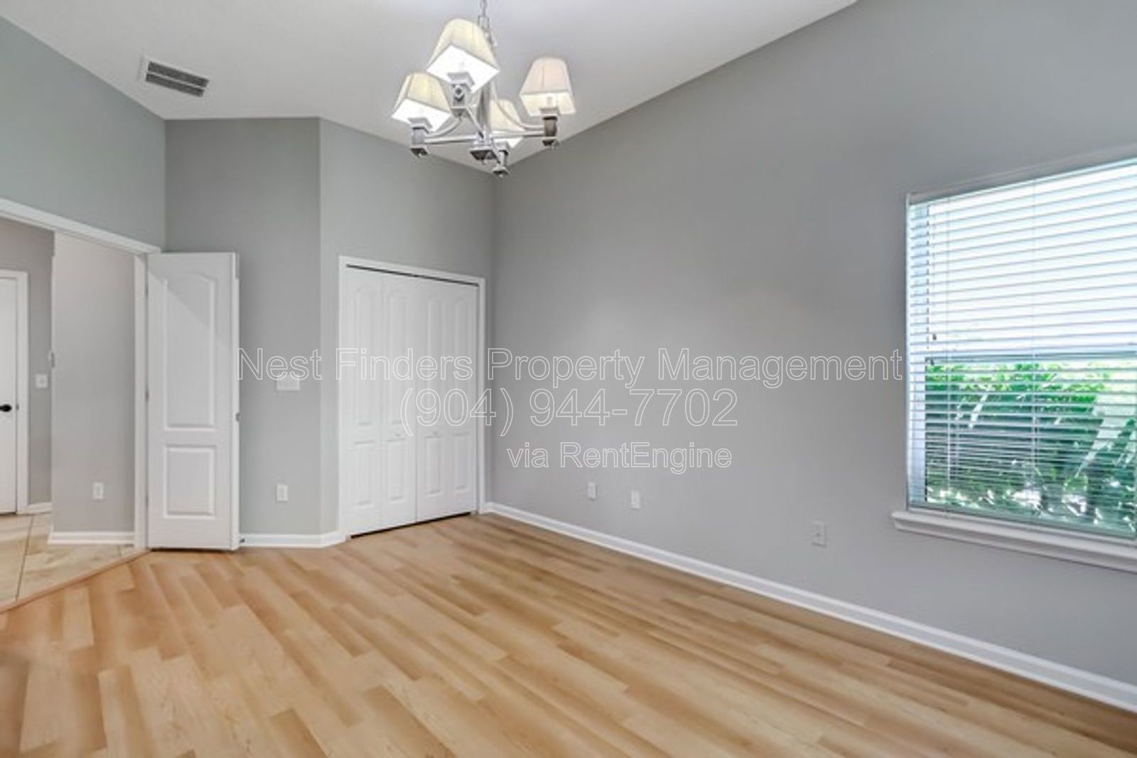 Exceptional 5-bedroom, 4-bathroom residence property image