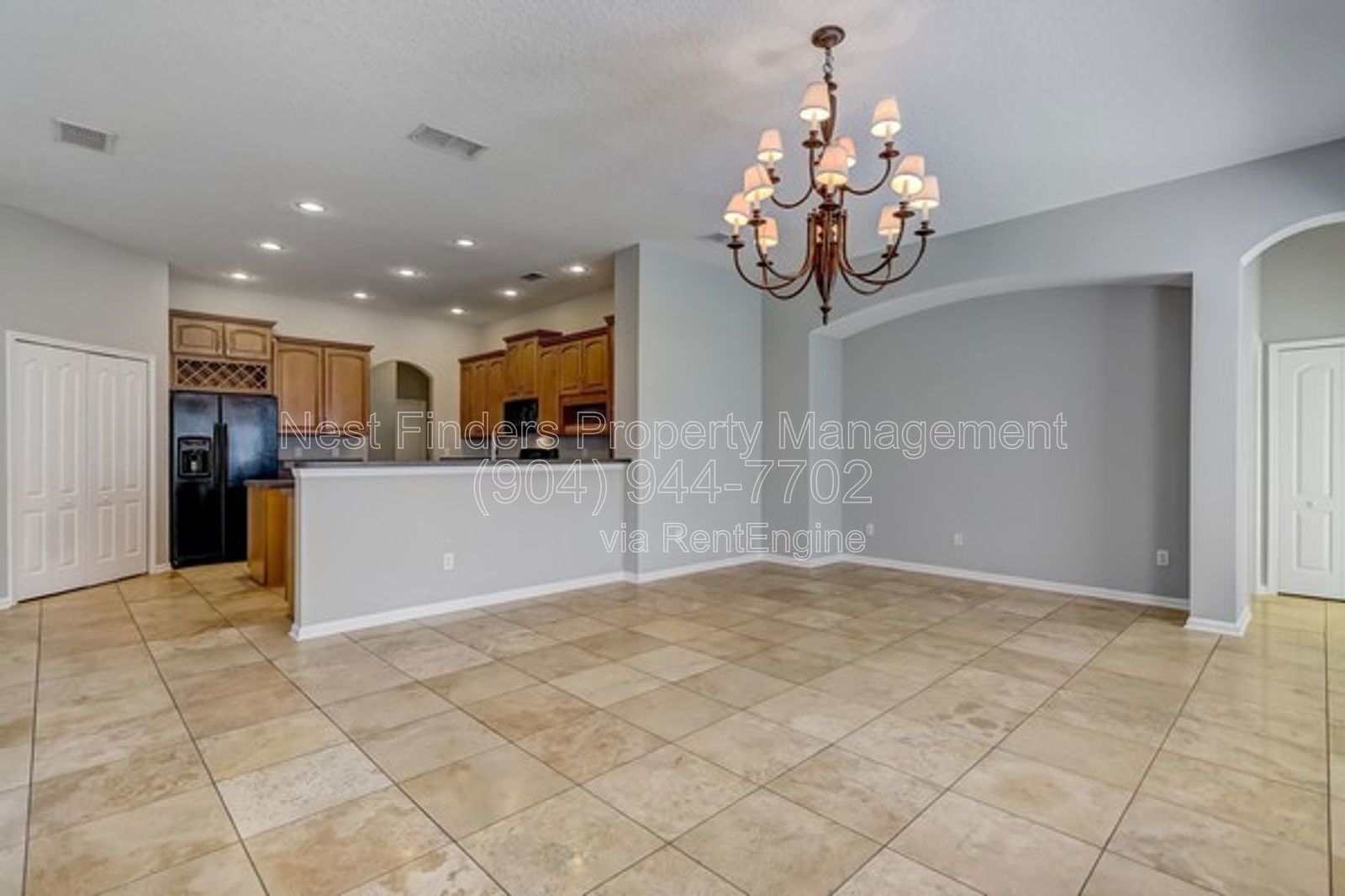 Exceptional 5-bedroom, 4-bathroom residence property image