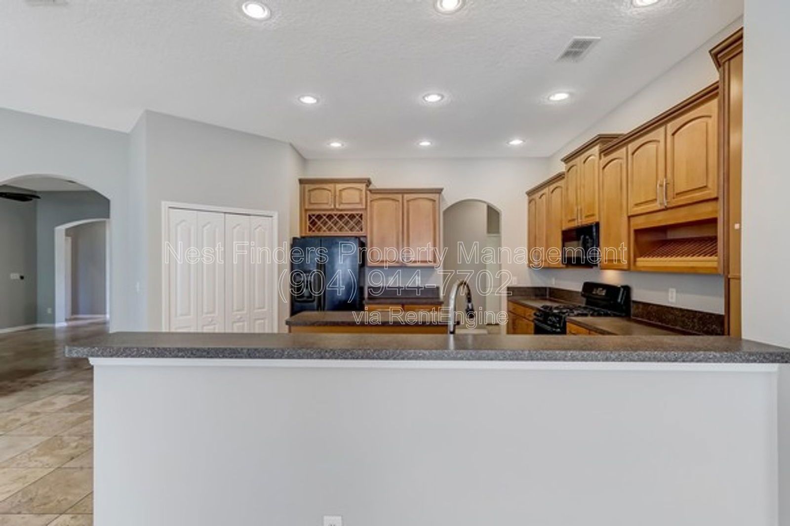 Exceptional 5-bedroom, 4-bathroom residence property image