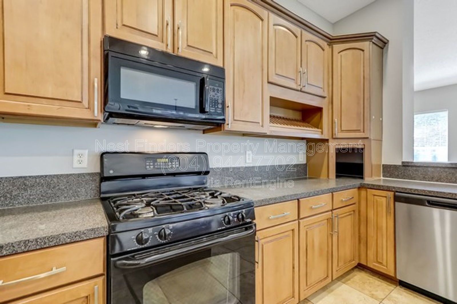 Exceptional 5-bedroom, 4-bathroom residence property image