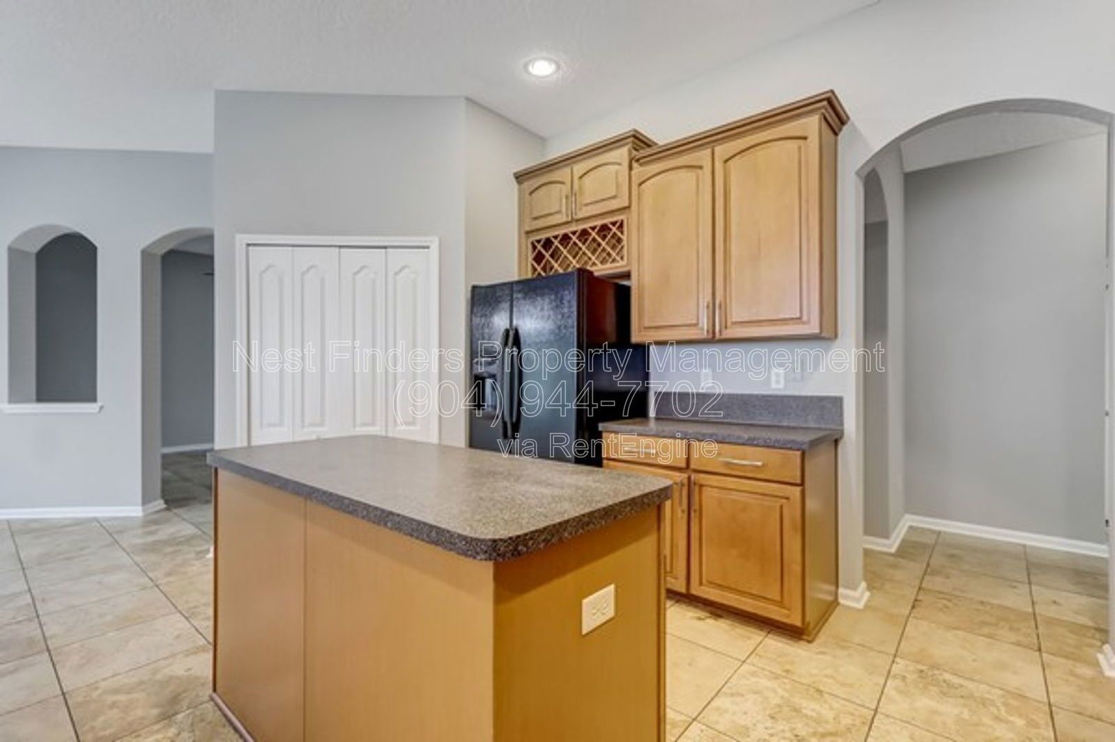 Exceptional 5-bedroom, 4-bathroom residence property image