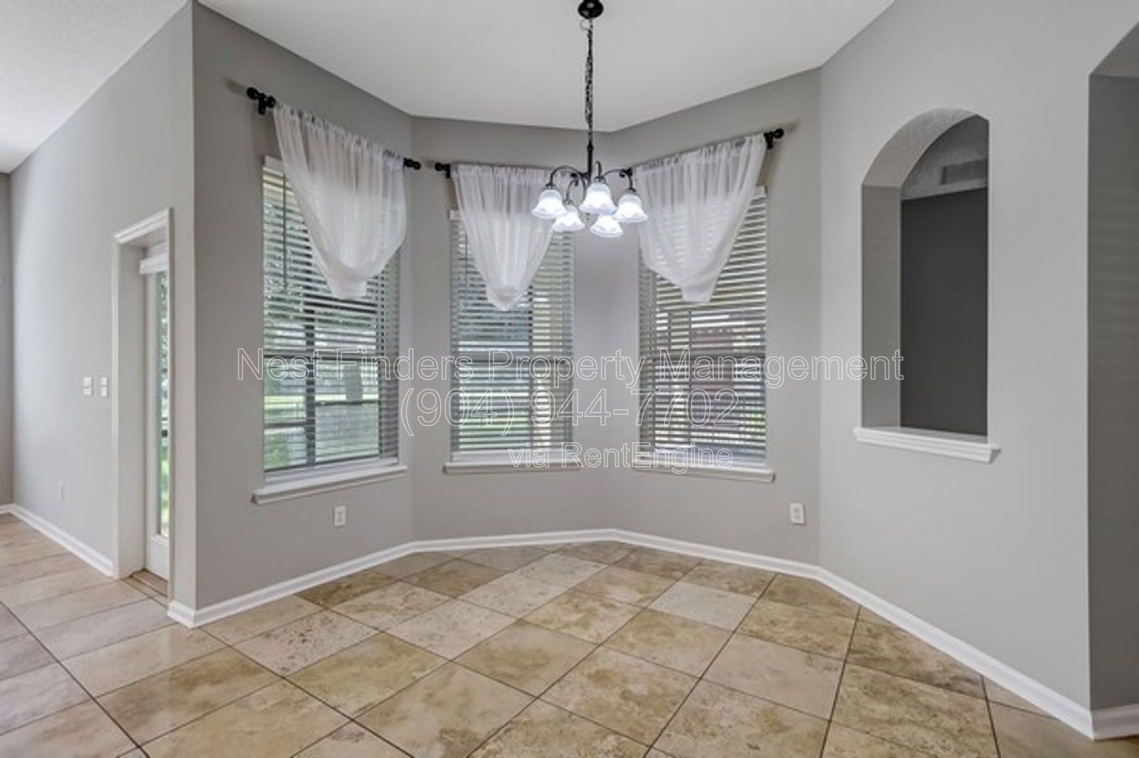 Exceptional 5-bedroom, 4-bathroom residence property image