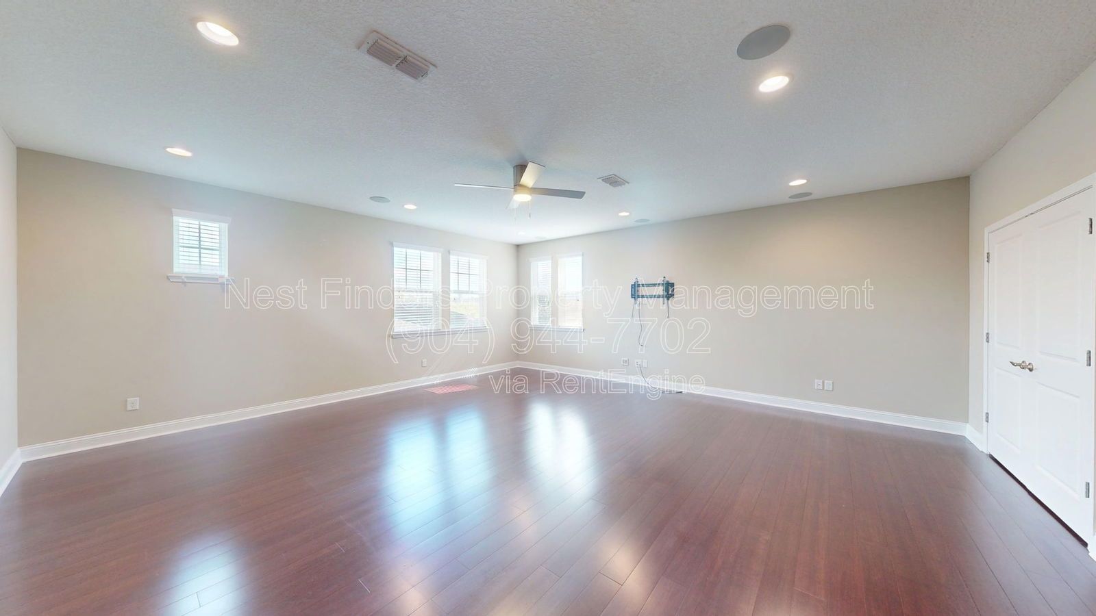 Stunning and spacious villa for rent in the highly desirable Montevilla community in Bartram Park. property image