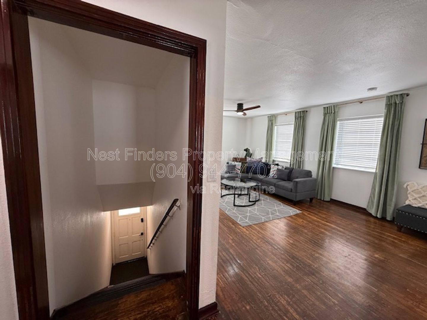 Bright and Spacious 2-Bedroom Upstairs Duplex in Riverside! property image