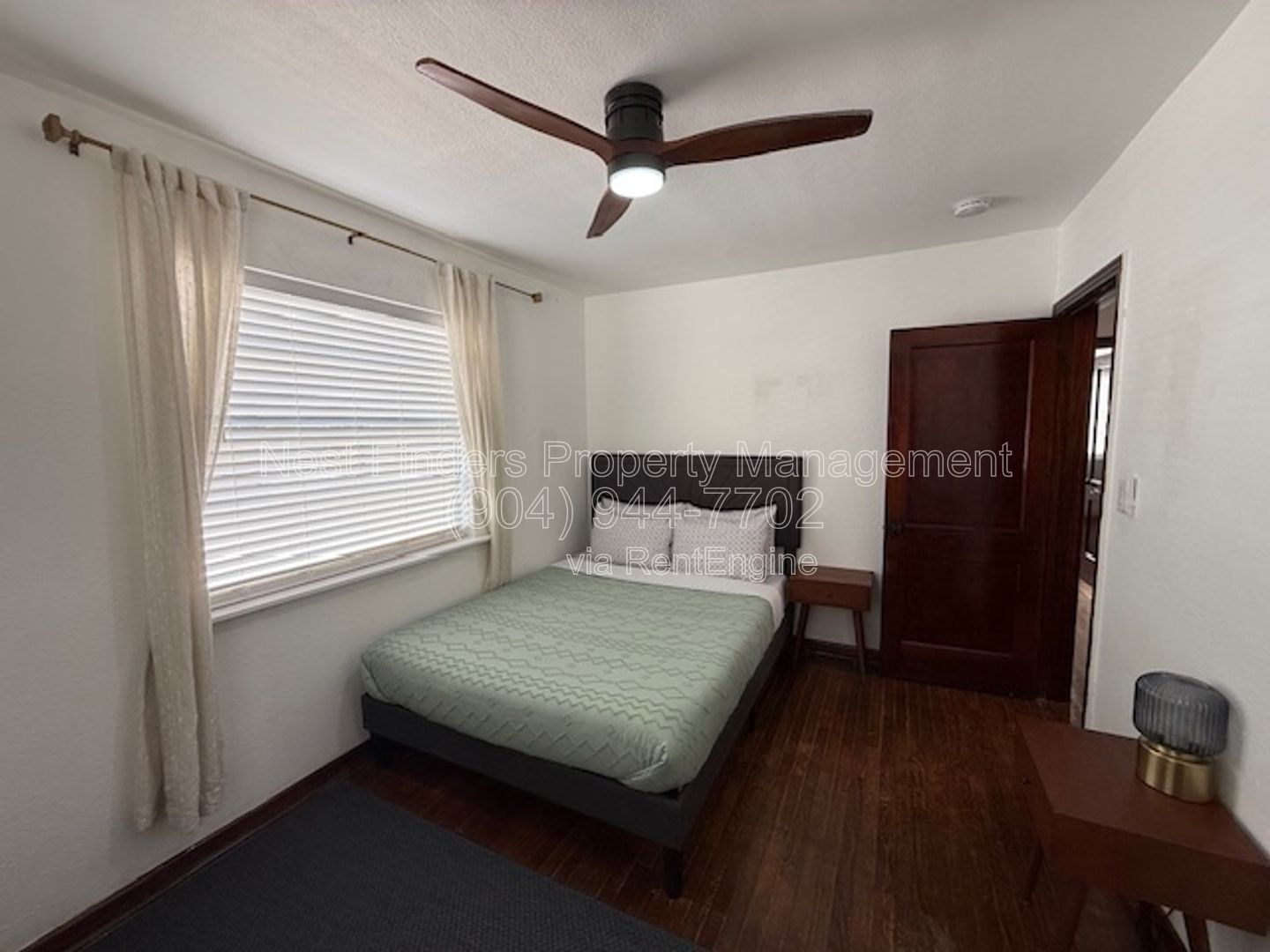 Bright and Spacious 2-Bedroom Upstairs Duplex in Riverside! property image