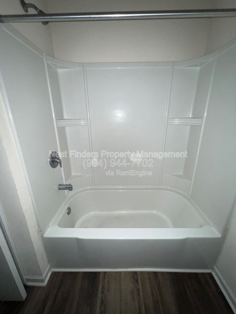 Nice 2 bedroom, 2 bathroom condo for rent in Summer Key! property image