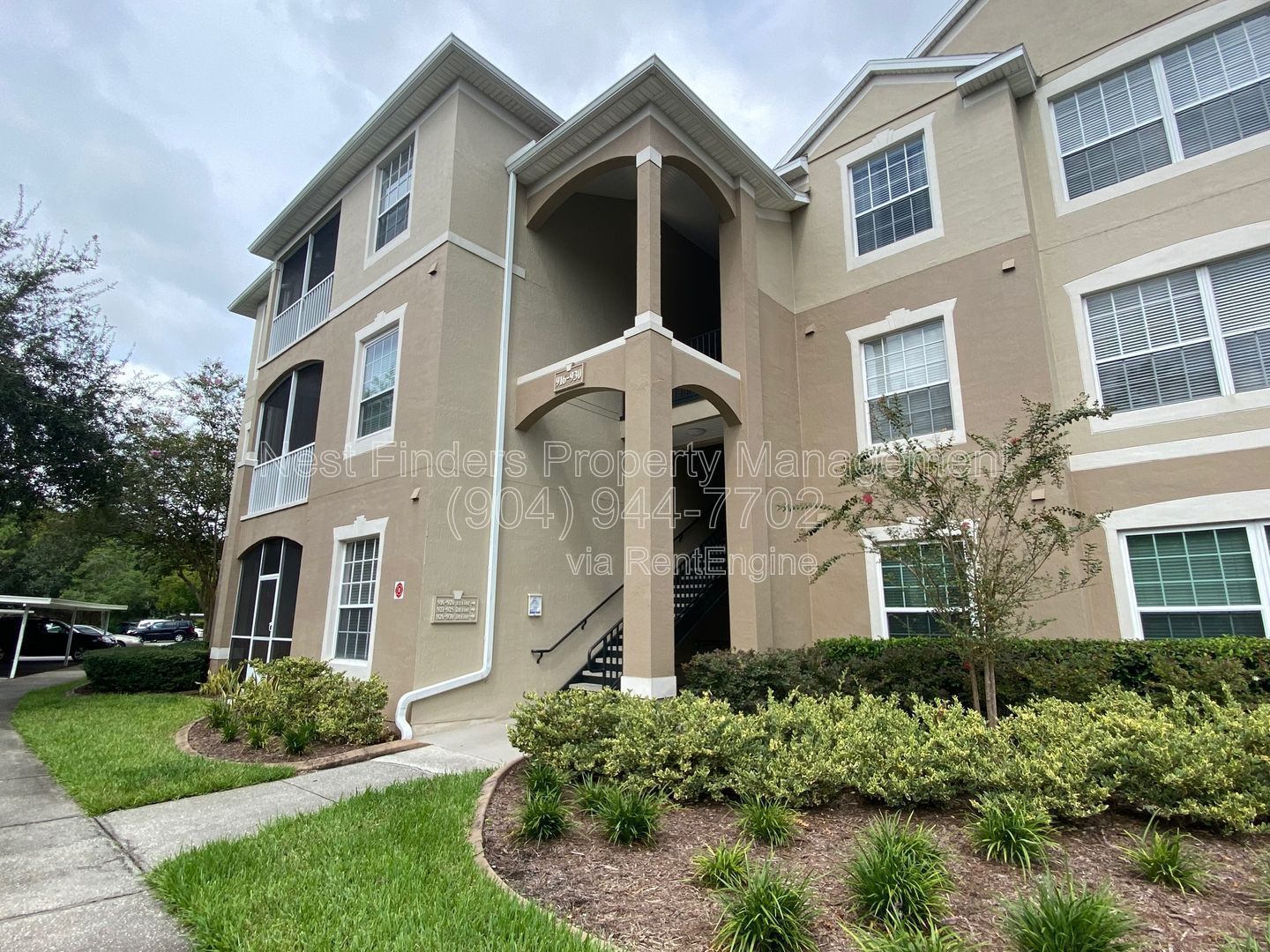 Nice 3 bedroom, 2 bathroom condo for rent in Stonebridge. property image
