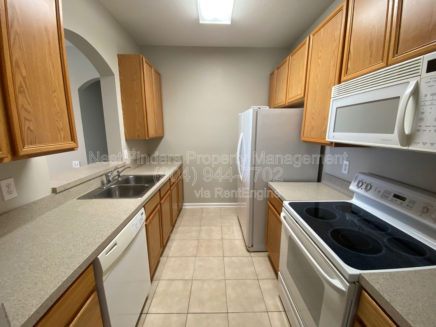 Nice 3 bedroom, 2 bathroom condo for rent in Stonebridge. property image