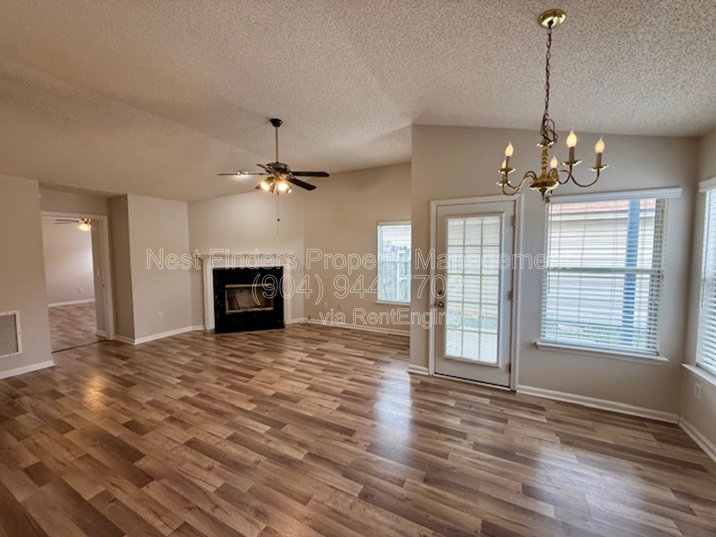 Nice 3-bedroom, 2-bathroom for rent in Villas at Cross Creek! property image