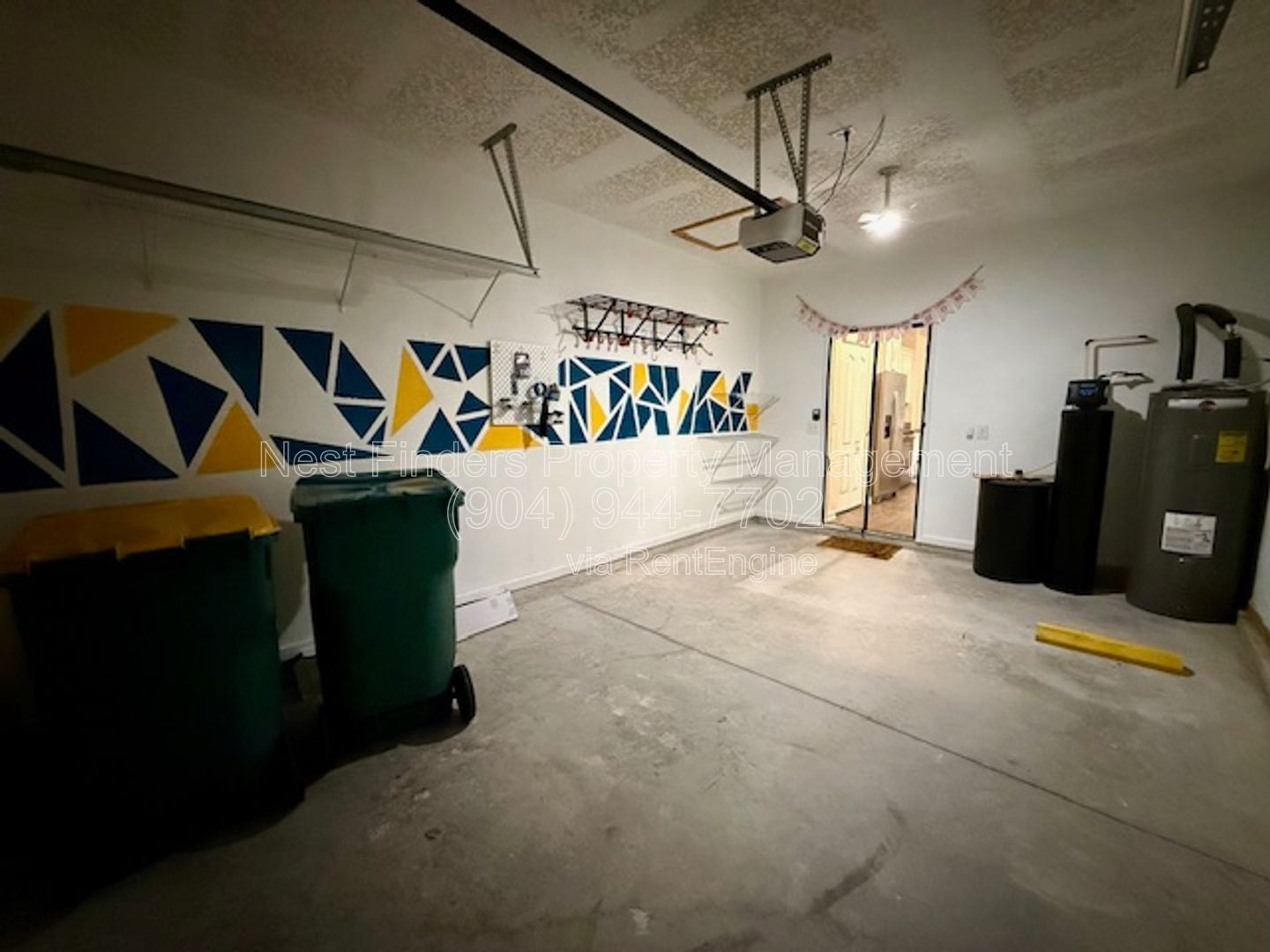 Beautiful 2 bedroom townhome for rent in Baypointe! property image