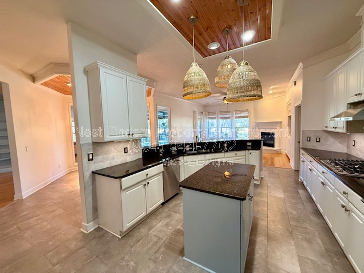 Spacious POOL home with golf course views for rent!! property image