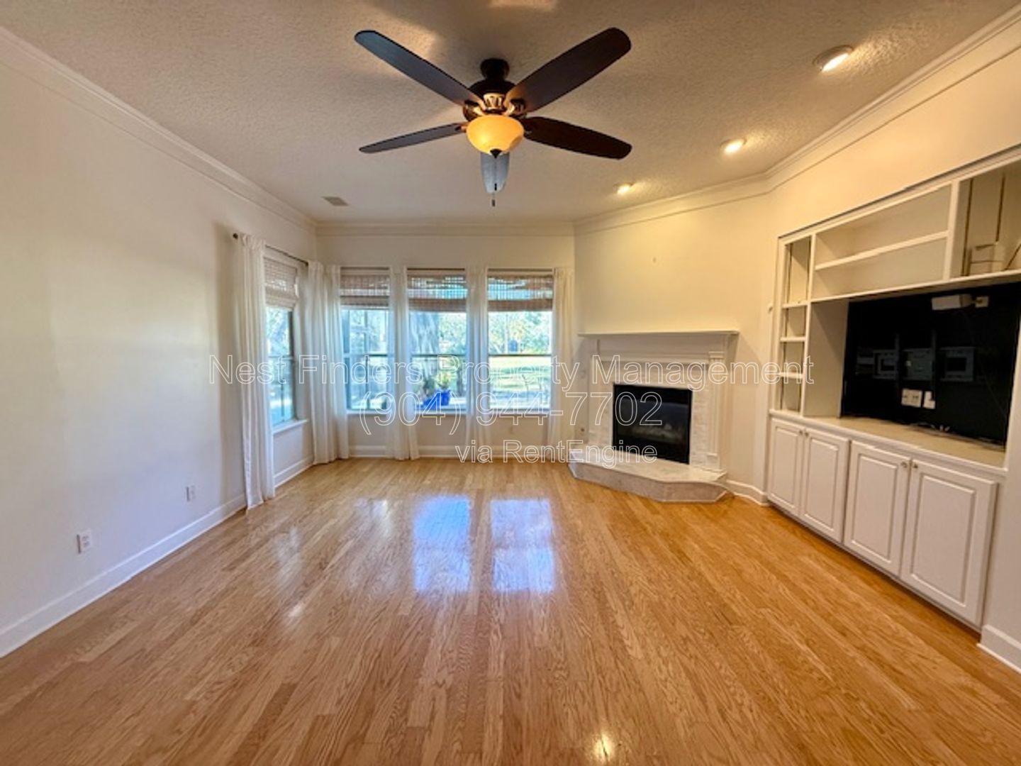 Spacious POOL home with golf course views for rent!! property image