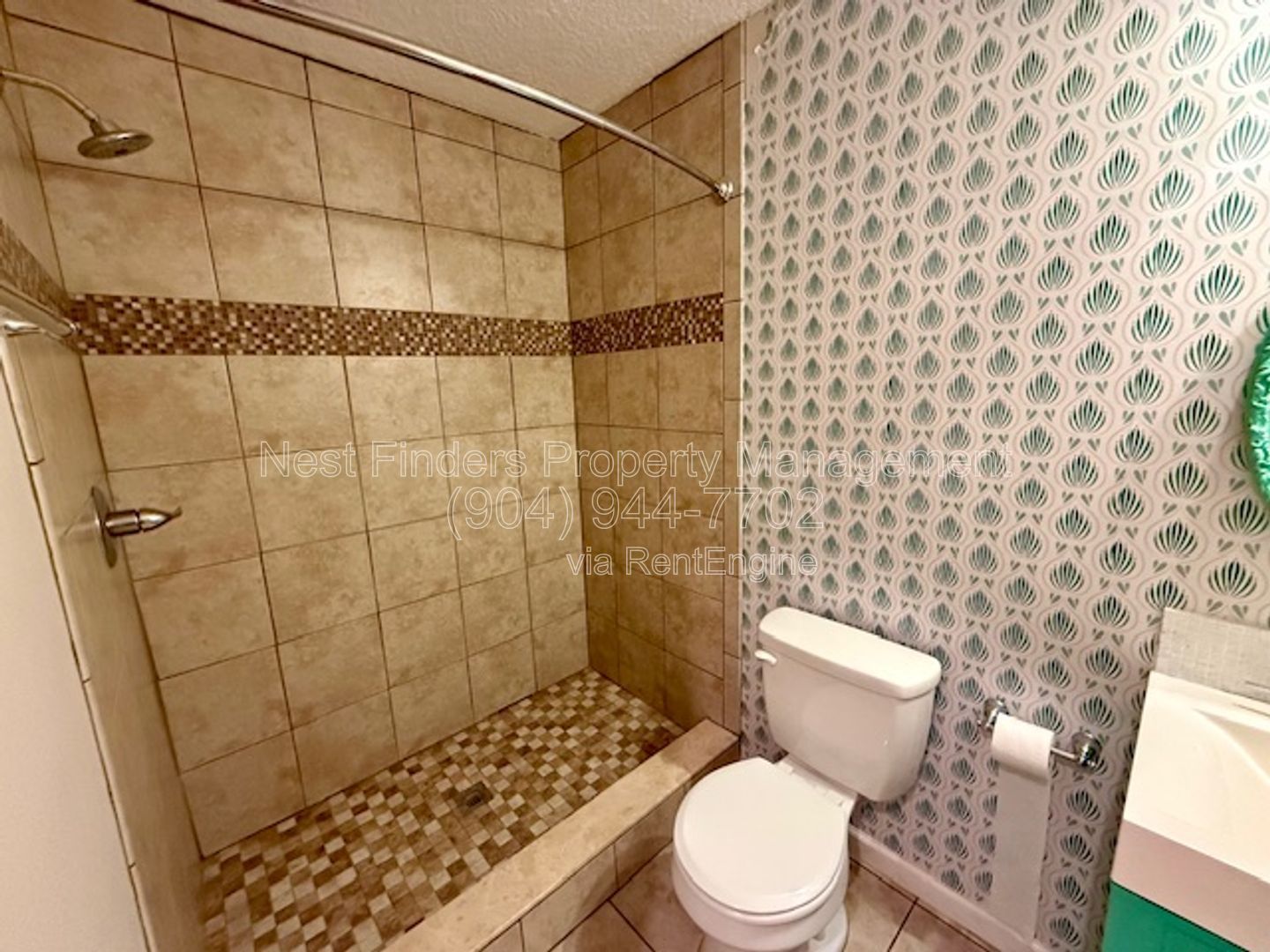 Spacious POOL home with golf course views for rent!! property image