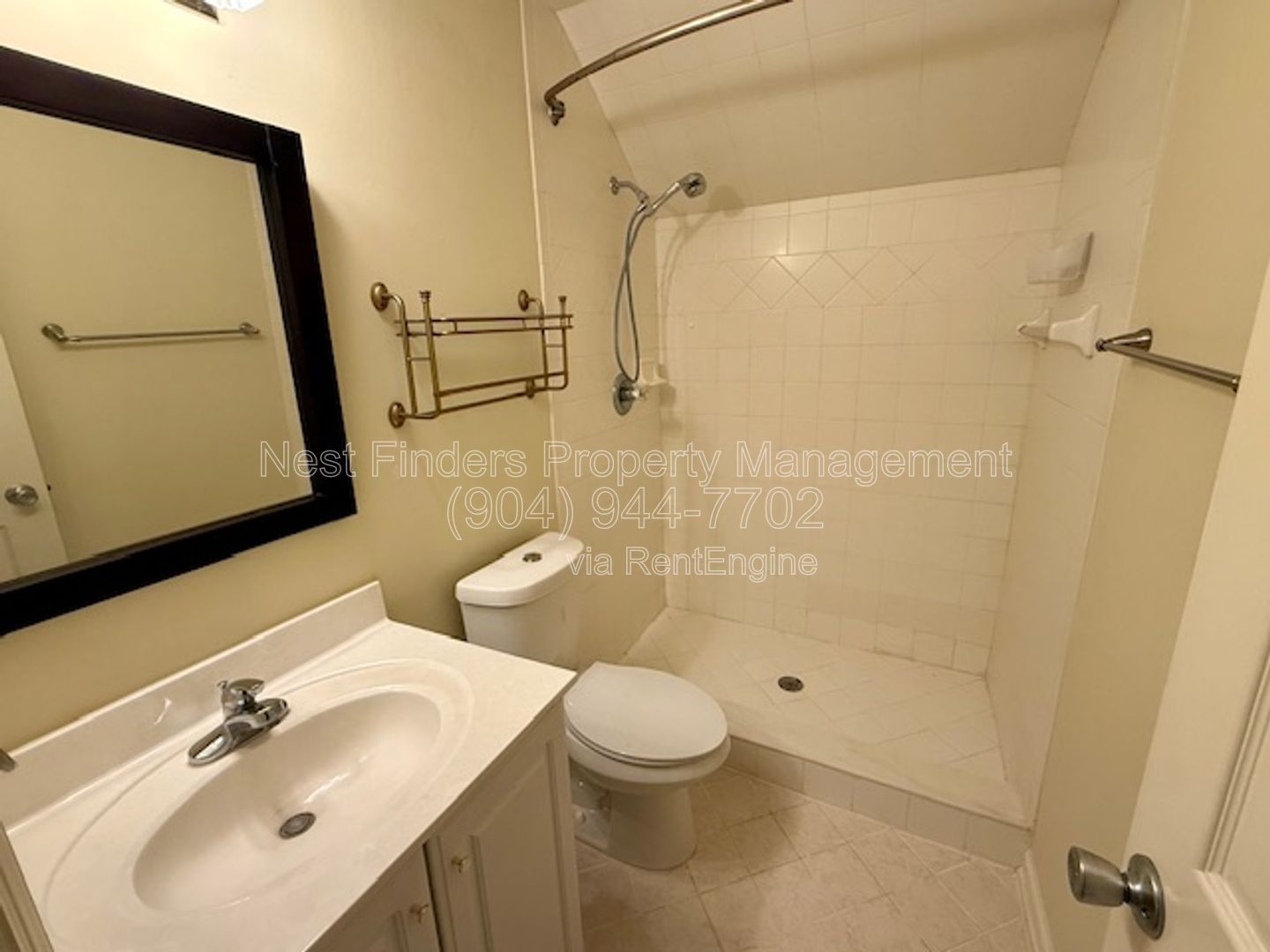 Spacious POOL home with golf course views for rent!! property image