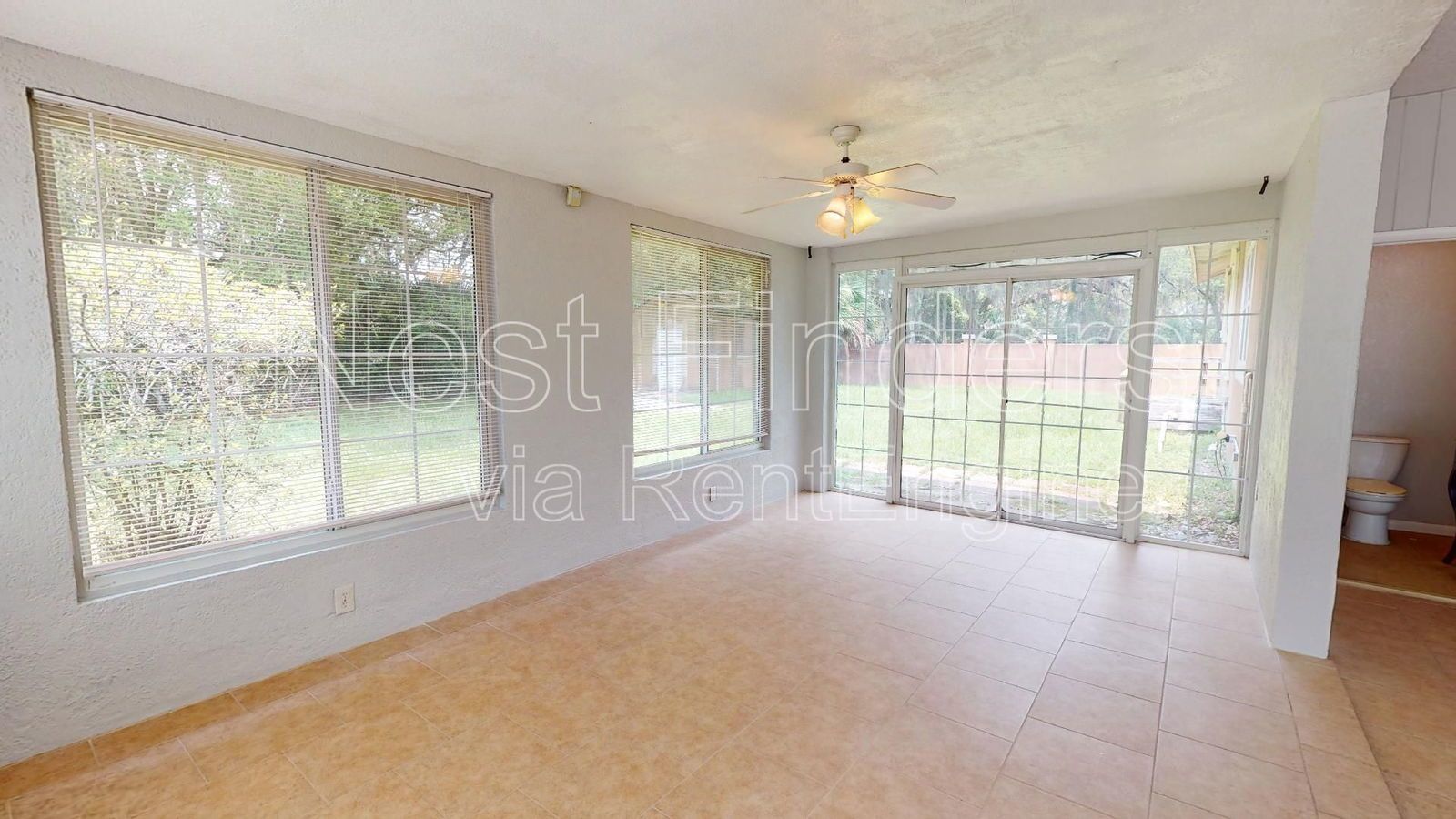 Well-Maintained 4-Bed, 2.5-Bath Home with Bonus Space in Southside property image