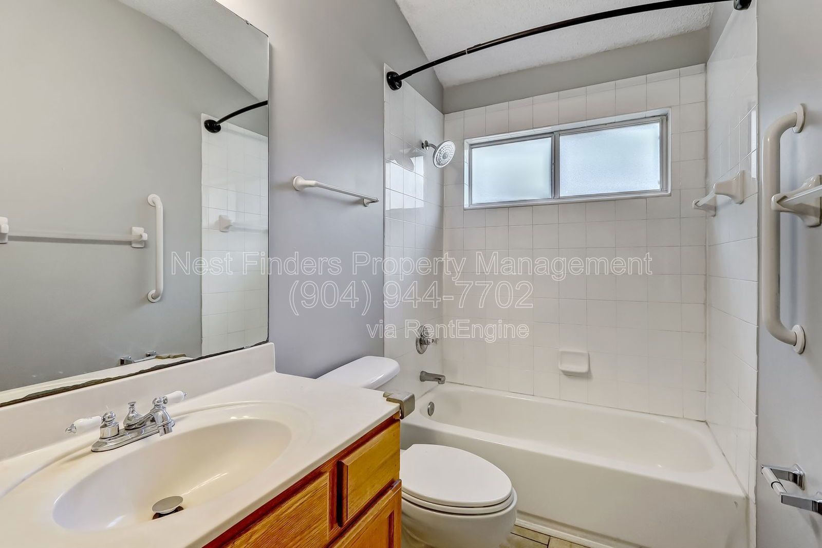 Nice three-bedroom, two-bath home for rent in the desirable Pine Crossing community property image