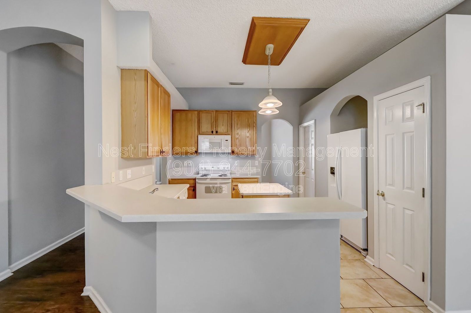 Nice three-bedroom, two-bath home for rent in the desirable Pine Crossing community property image