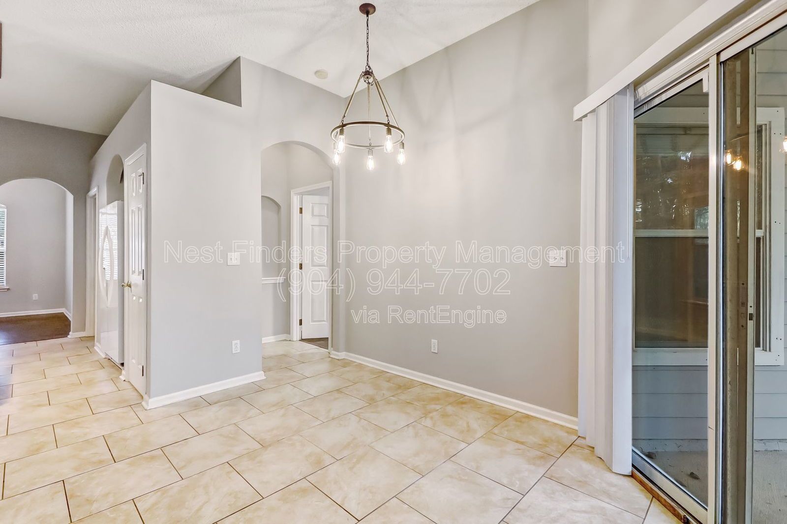 Nice three-bedroom, two-bath home for rent in the desirable Pine Crossing community property image