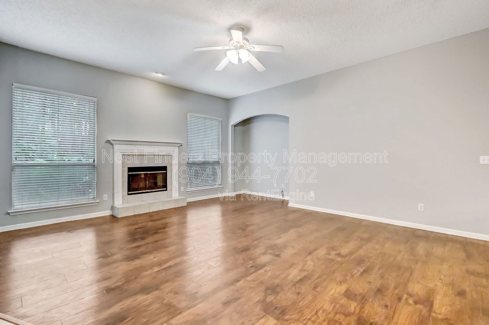 Nice three-bedroom, two-bath home for rent in the desirable Pine Crossing community property image