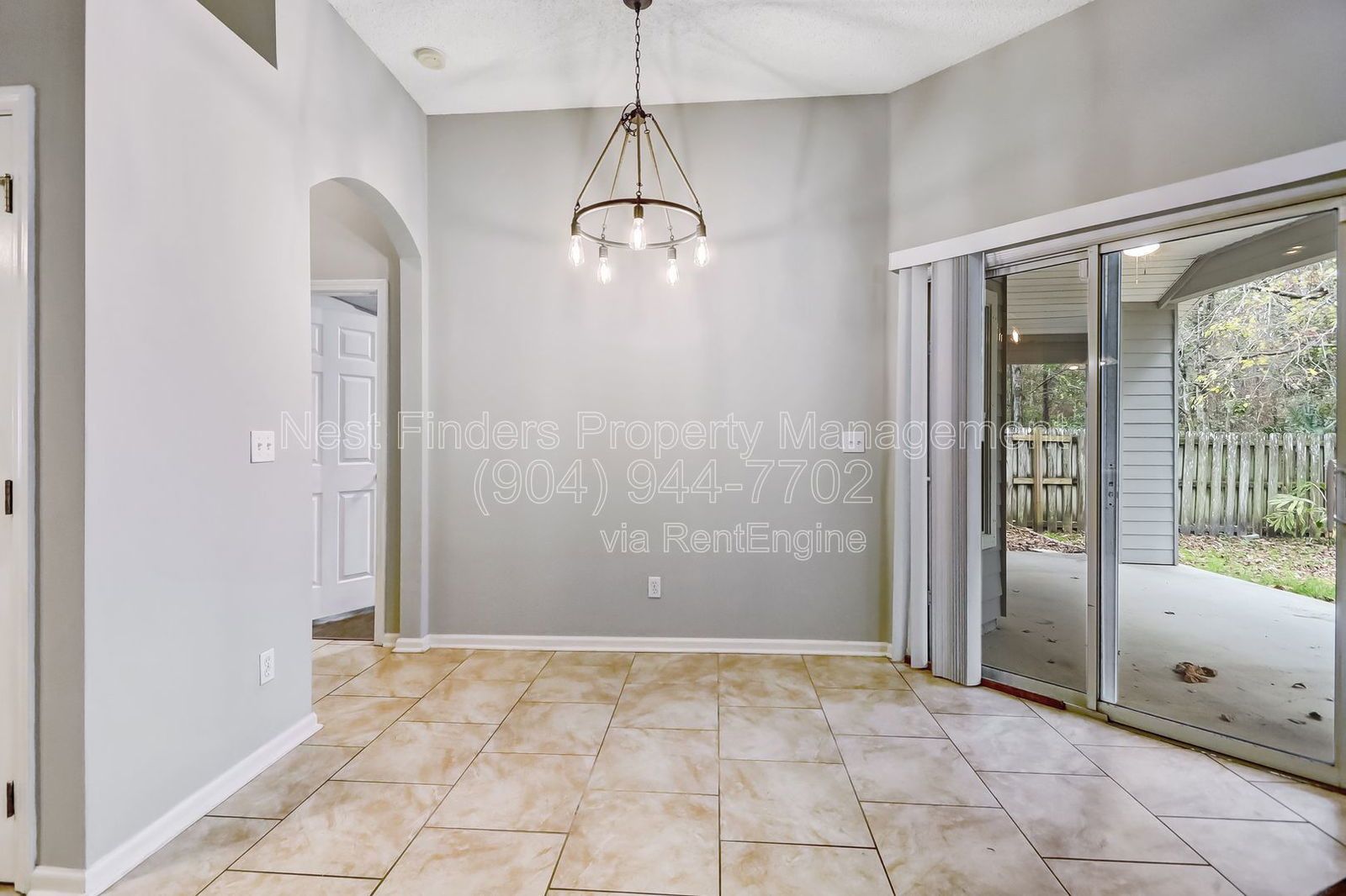 Nice three-bedroom, two-bath home for rent in the desirable Pine Crossing community property image