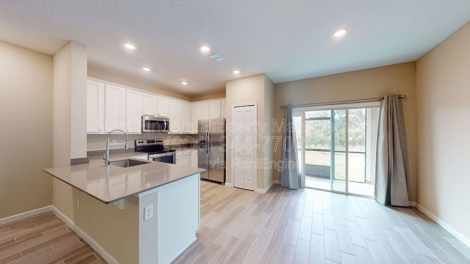 Beautiful 3-bedroom, 2.5-bathroom townhome available for rent in the desirable Atlantic Beach Preserve! property image