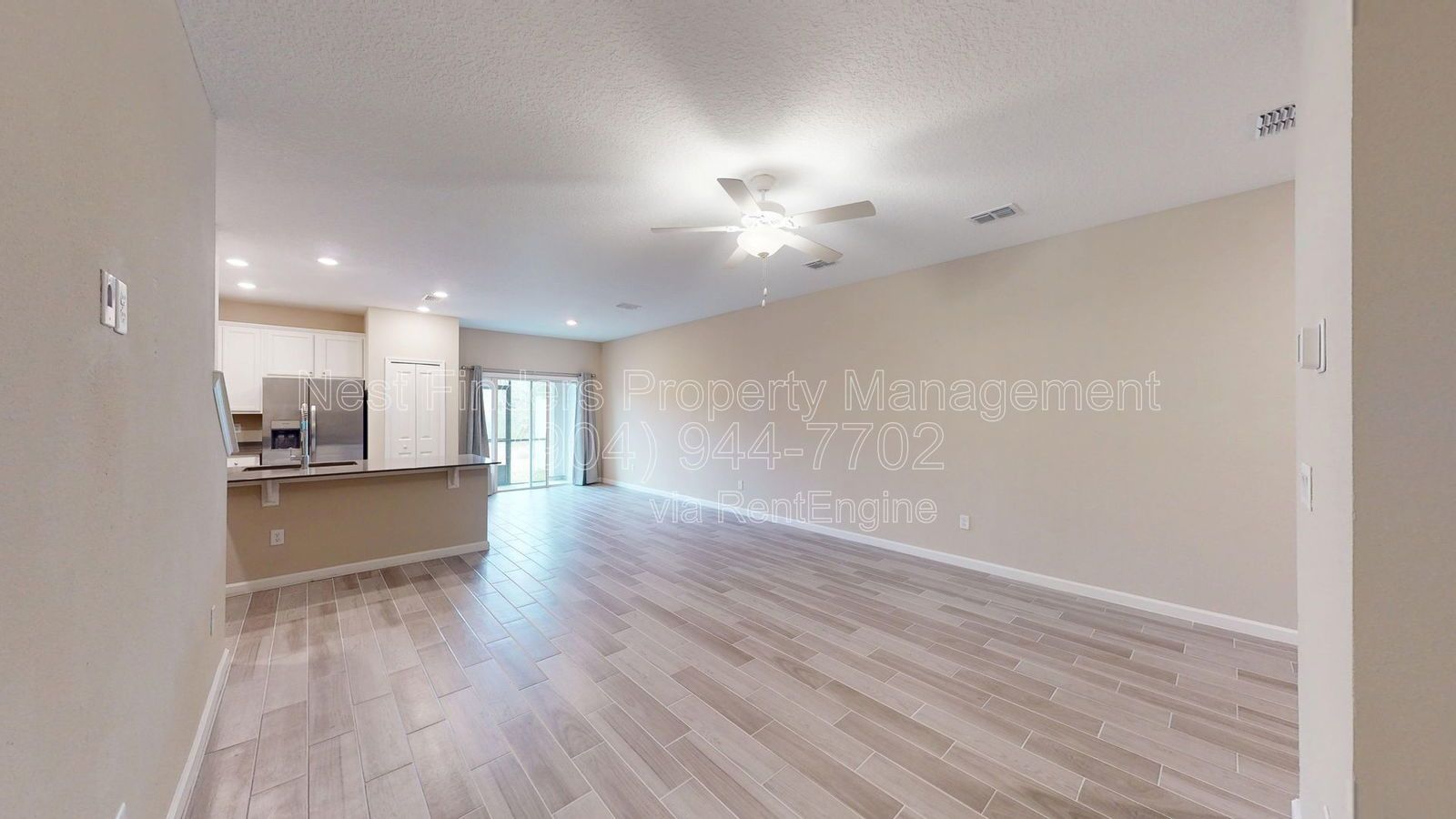 Beautiful 3-bedroom, 2.5-bathroom townhome available for rent in the desirable Atlantic Beach Preserve! property image