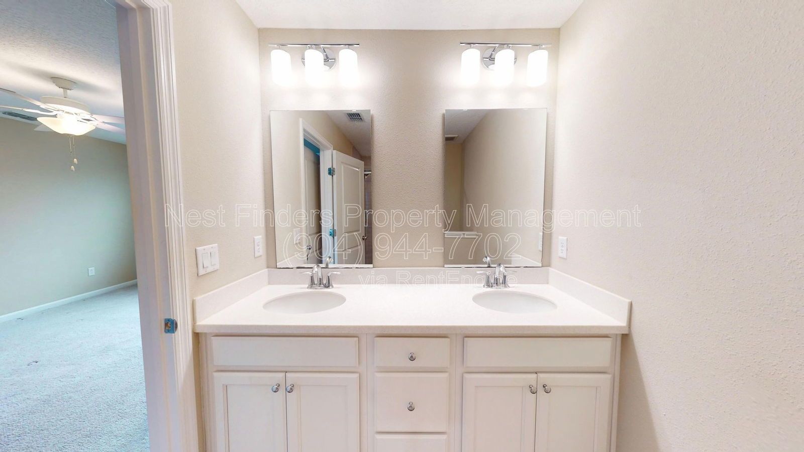 Beautiful 3-bedroom, 2.5-bathroom townhome available for rent in the desirable Atlantic Beach Preserve! property image