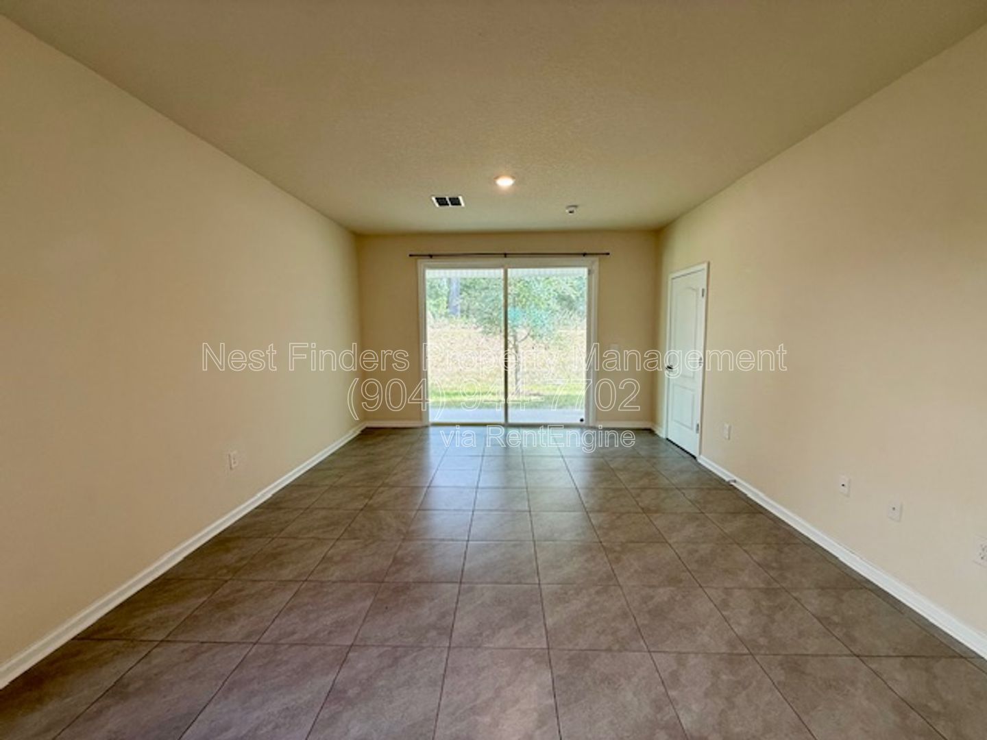 Charming three-bedroom, 2.5-bathroom end-unit townhome for rent in the desirable Rivergate community property image