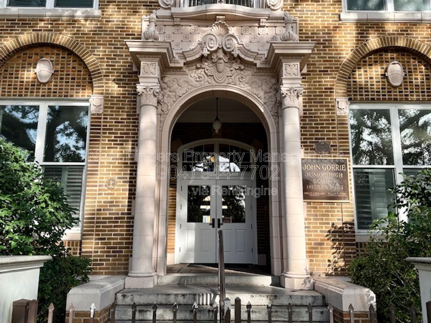 Charming 2 bedroom condo for rent in John Gorrie Condos! property image