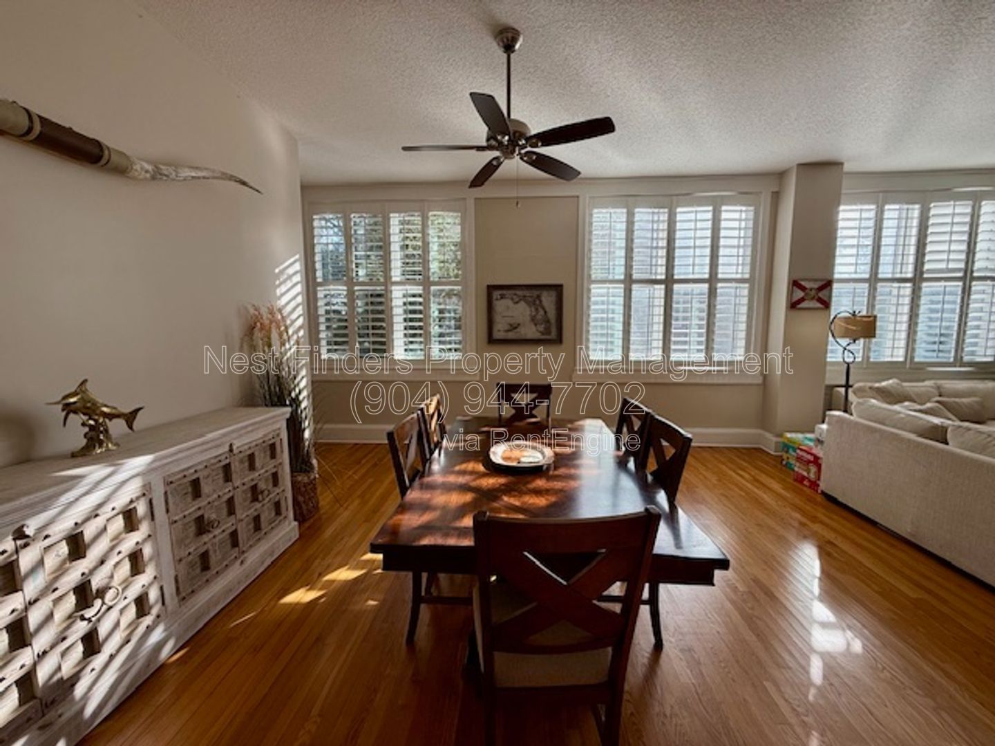 Charming 2 bedroom condo for rent in John Gorrie Condos! property image