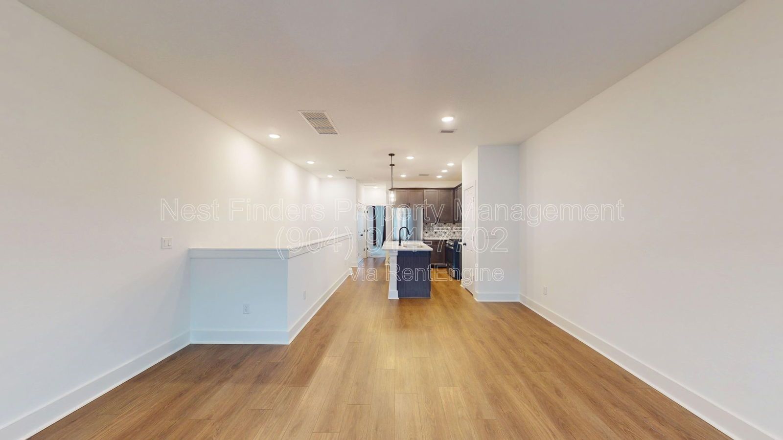 Stunning 2 bedroom townhome in eTown for rent! property image