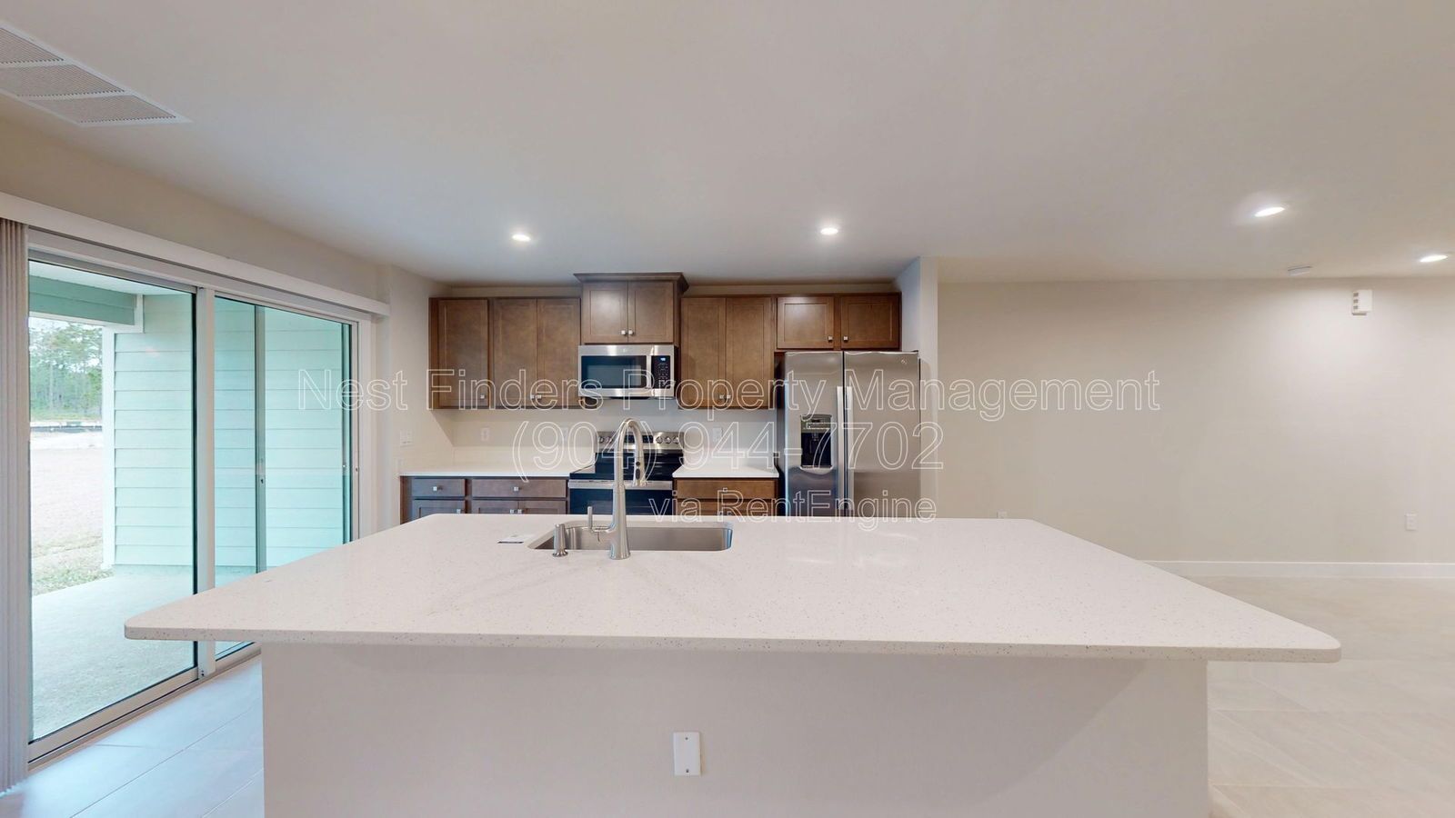Beautiful, brand-new townhome for rent in Shearwater, property image