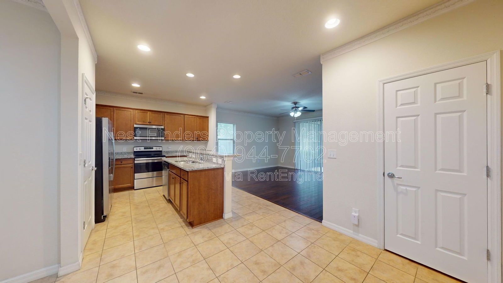 Beautiful Townhome in Bayberry ! property image