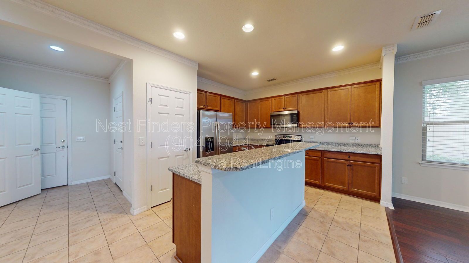 Beautiful Townhome in Bayberry ! property image