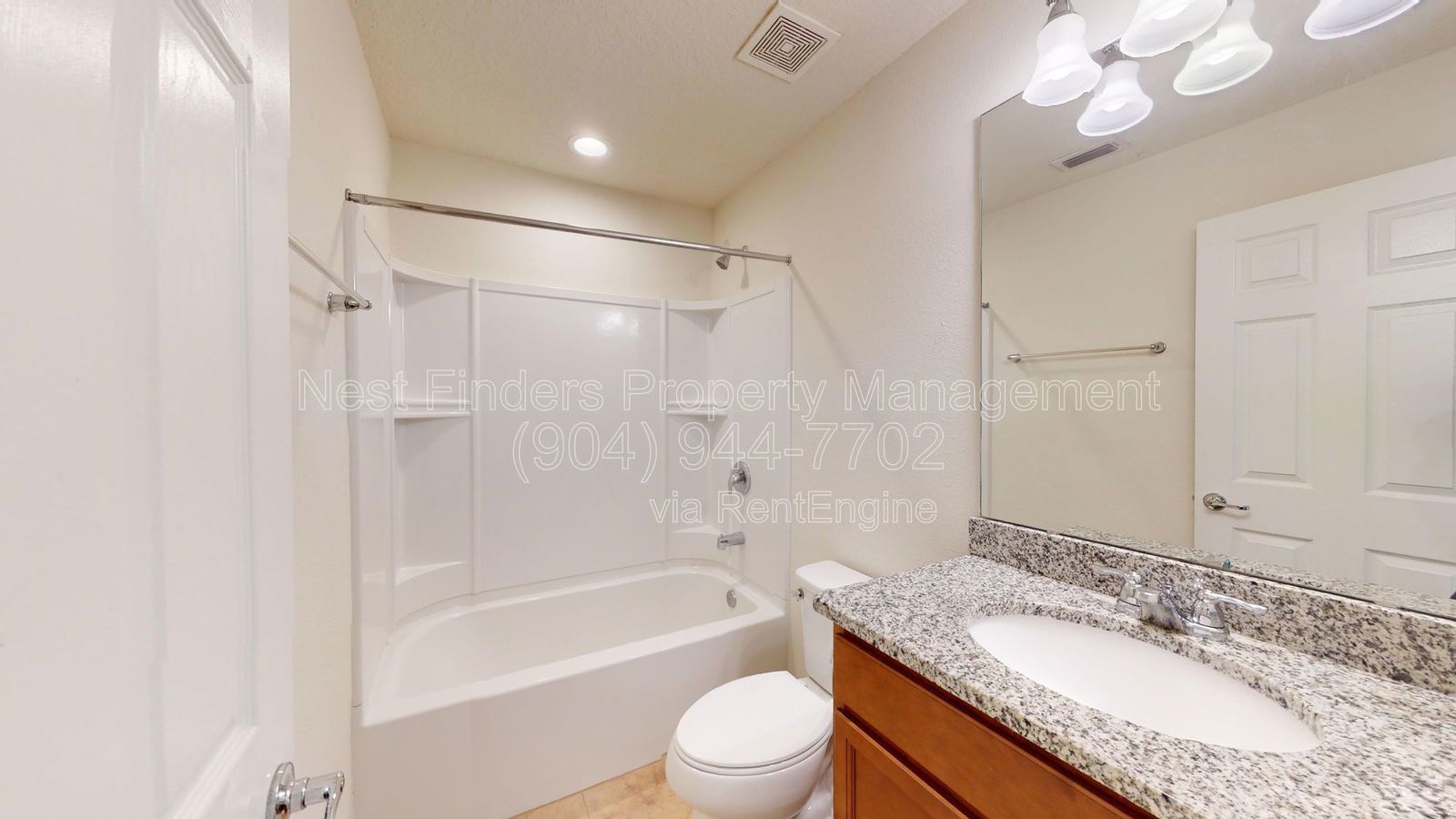 Beautiful Townhome in Bayberry ! property image