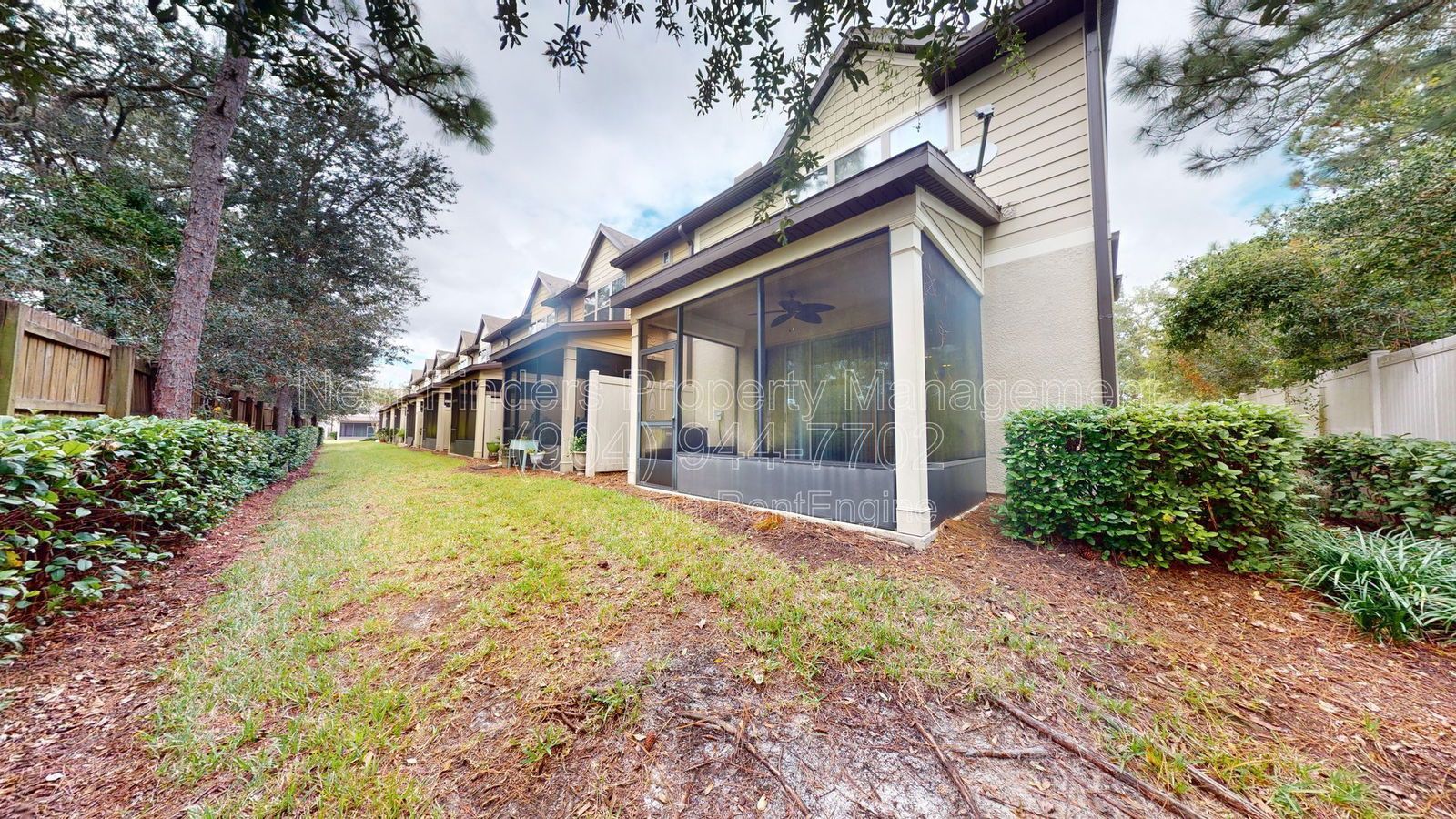 Beautiful Townhome in Bayberry ! property image