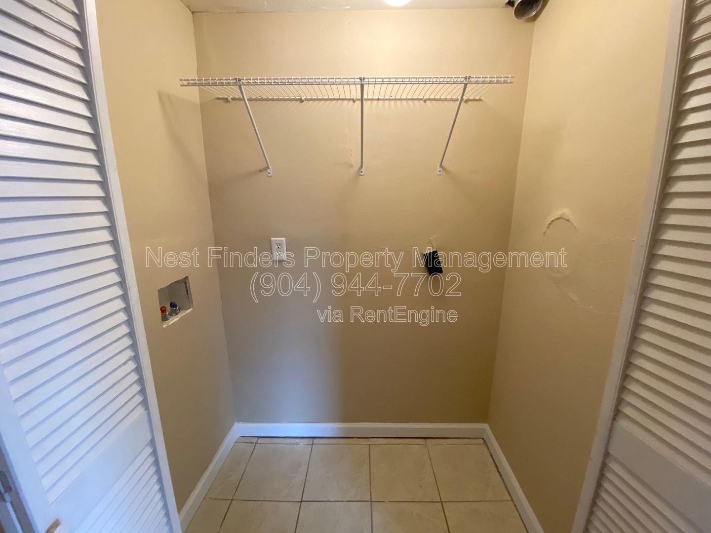 Beautiful 1 bedroom duplex in the historic area of Riverside! property image