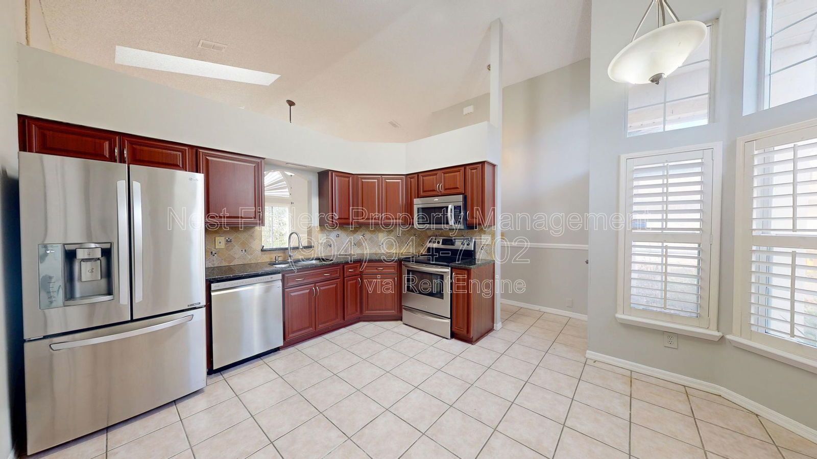 Beautiful 3 bedroom home for rent in Crystal Ridge! property image