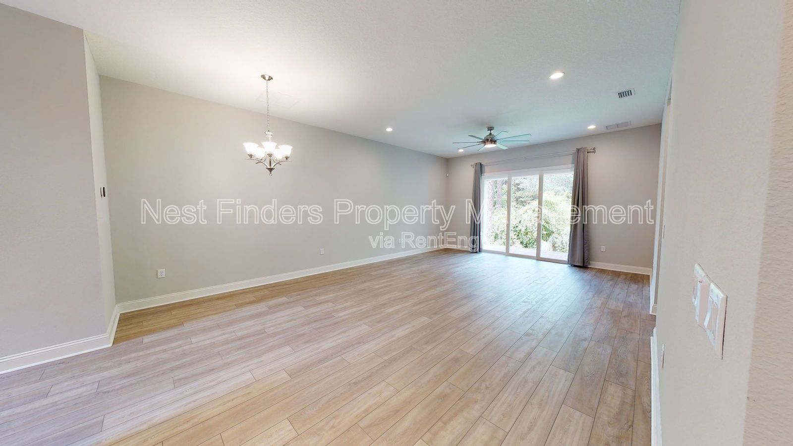 Luxury Toll Brothers townhome for rent in Oakwood at Nocatee. property image