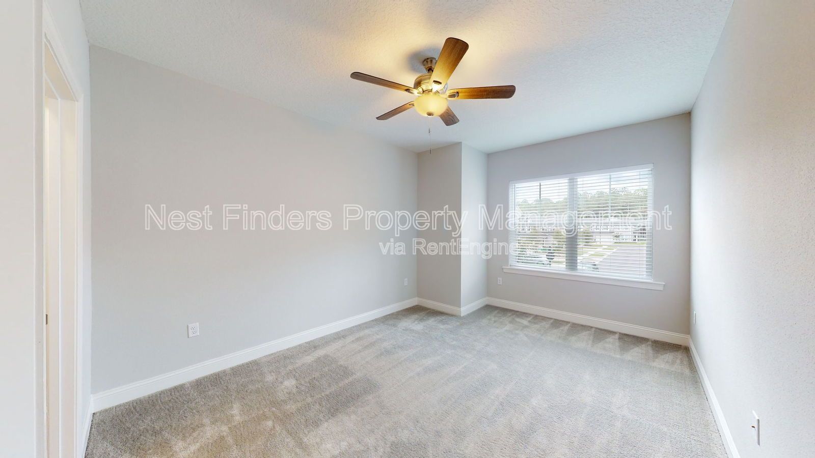 Luxury Toll Brothers townhome for rent in Oakwood at Nocatee. property image